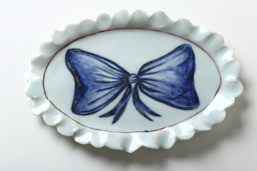 Ariel Clute Bow Plate