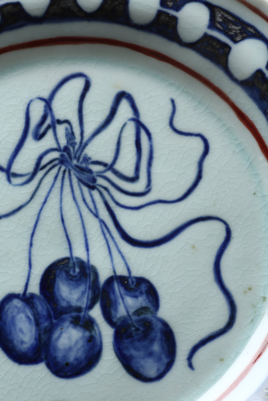 Ariel Clute Cherry plate
