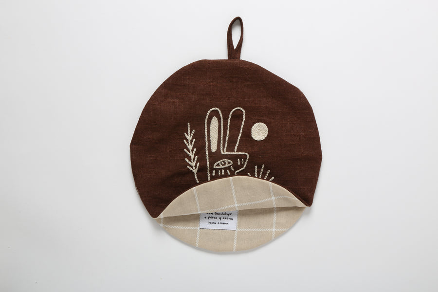 Fauna Terra (Brown) Tortilla Warmer. Rabbit interior. 