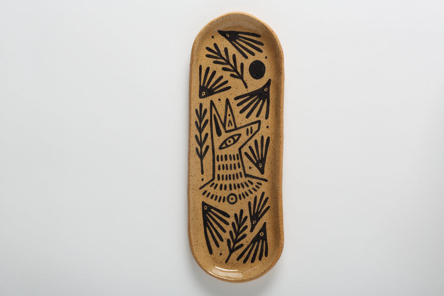 Perro y Arena Long dish design 1