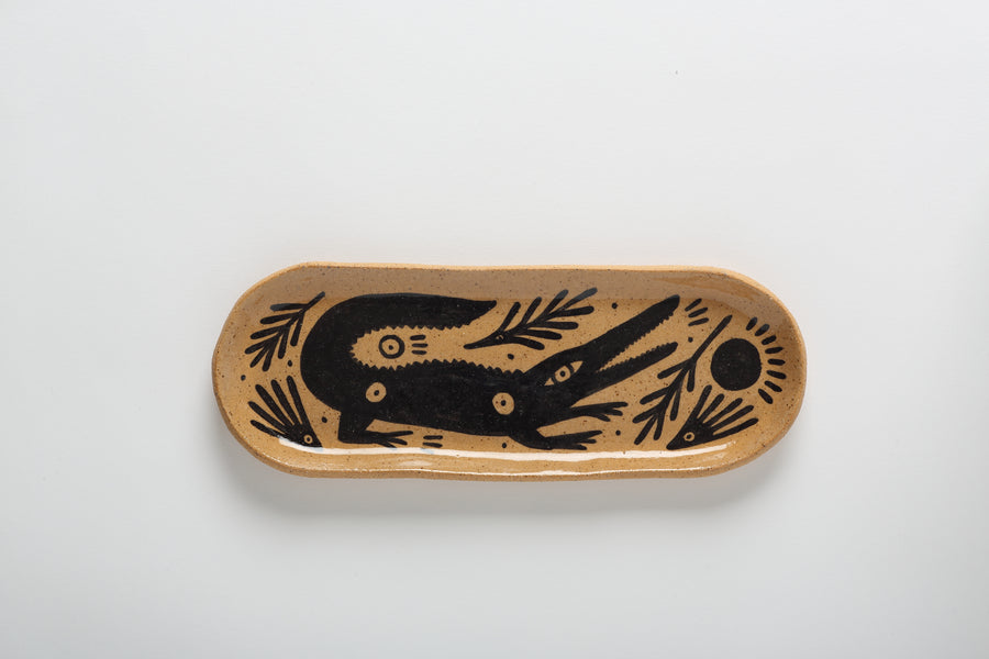 Perro y Arena Long dish design 2