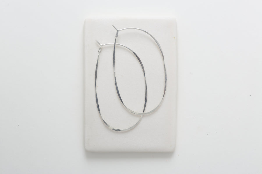 Fail Oval Hoop Earring silver