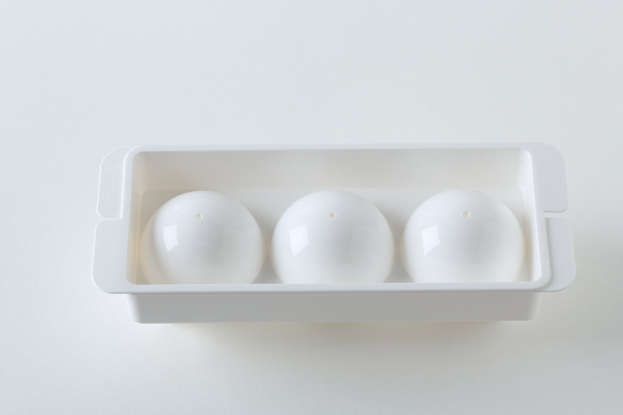 Umami Mart Spherical ice tray